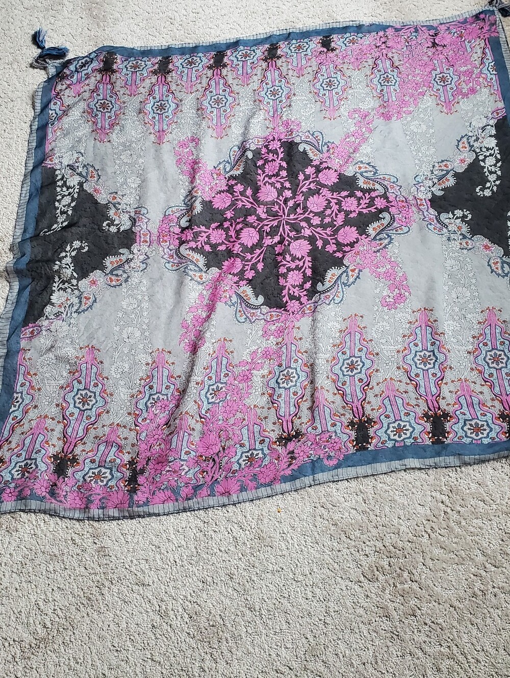 Johnny Was Pink Gray Blue Black Floral Print Women's Scarf Square